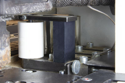 An image of an edgebander's pressure rollers
